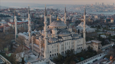 İstanbul Valiliği harekete geçti: Artık cami avlusunda satılamayacak