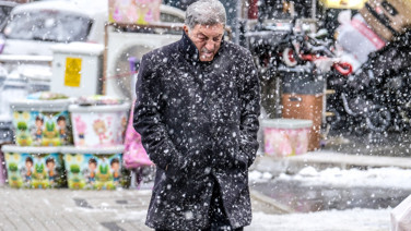 İstanbul’a lapa lapa kar geliyor! 2026’ya karla "merhaba" diyeceğiz