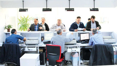 Fatura ödemek için kredi çekiyoruz