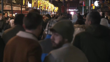 Yeni yıla çalışarak giren yurttaşlar geçim sıkıntısından dert yandı