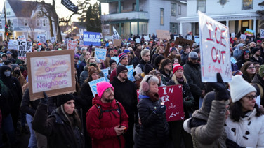 ABD'liler ICE terörüne karşı sokağa döküldü