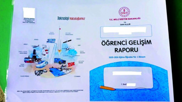 MEB yeni bir skandala imza attı: Karneden Atatürk’ü ve bayrağı çıkardılar