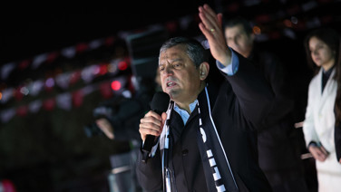 Özgür Özel: Herkes sözünü tutarsa haftaya çok güzel bir şey olacak