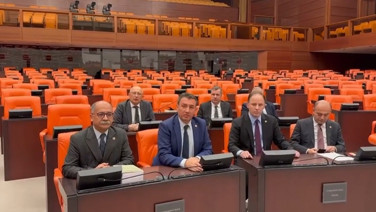 CHP'nin eylemi sürüyor: 'Emeklilerimiz hakkını alana kadar mücadeleye devam edeceğiz'