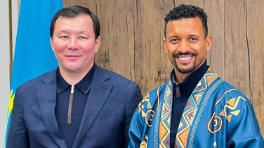 Fenerbahçe'nin eski yıldızı Nani, 39 yaşında futbola geri döndü