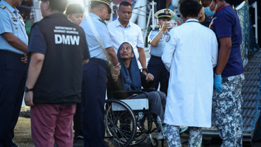 Filipinler’de 359 kişiyi taşıyan gemi battı