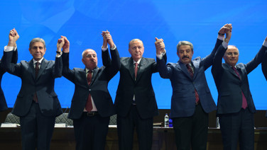 AKP kalesinden Yeniden Refah'ı sildi