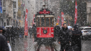 AKOM tarih verdi: İstanbul'a yine kar geliyor