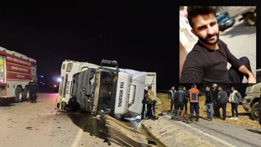 Talaş yüklü TIR devrildi, genç sürücü hayatını kaybetti