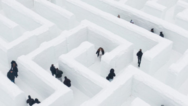 Kar labirenti: Giren çıkamıyor