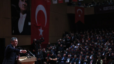 Özgür Özel açıkladı: CHP'nin mevlidine katılan hocaya sürgün