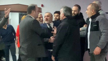 AKP'lileri rahatsız eden görüntüler: Salonu terk ettiler