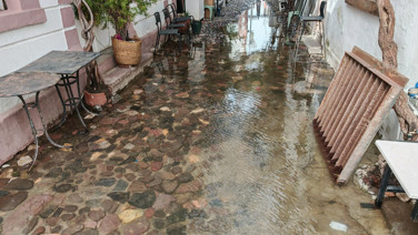 Deniz, sokaklarla buluştu