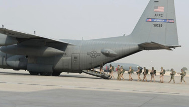 NYT: ABD ordusu, Katar'daki El-Udeyd üssünden yüzlerce askeri tahliye etti