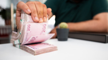 Kazaklar Türkiye'de bir banka daha satın aldı