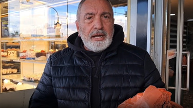 İftarda ilk kez misafir ağırlıyor: Kişi başına bir tane aldım, devlet görsün