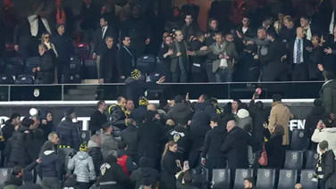 Kadıköy’de maç sonu gerilim: Yüksel Yıldırım ile tribünler arasında tartışma çıktı