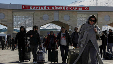 Reuters, İran-Türkiye sınırındaki hareketliliği görüntüledi