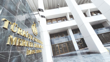 Doları tutmak için 18 milyar dolar