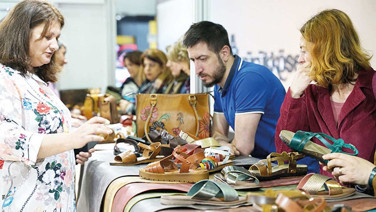 İthal ayakkabı ayağımıza vurdu