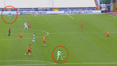 Kasımpaşa kalecisi Gianniotis 85 metreden gol attı: Arda Güler'i geçti