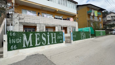 Kendisini peygamber ilan etti