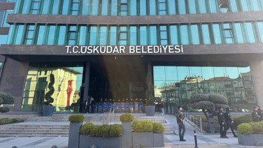 Üsküdar Belediyesi'ne operasyon