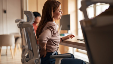 Günde 8 saat oturmak bunamayı tetikliyor