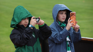 Serdar Dursun 'Tesise gel, beni bul' demişti, hediyesini verdi!