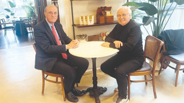 Hurşit Güneş: Ne siyaset makamdır, ne de ekonomi rakam