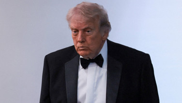 Trump: "Ben tecavüzcü değilim, ben bir pedofili değilim"