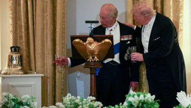 Trump'ın 'Almanca' şakasına Kral'dan çarpıcı yanıt: Biz olmasaydık...