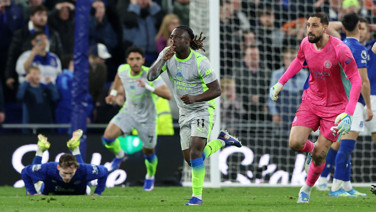 Manchester City, 90+7'de 1 puana razı oldu: Zirvede hesap karıştı!
