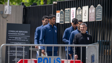 Trump 'güvenli değil' demişti, Ankara'da vize kuyruğuna girdiler!