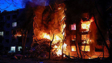 Rusya sabaha karşı Kiev'i vurdu: Halk sığınağa koştu