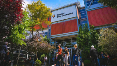 Bilgi Üniversitesi yeniden açıldı