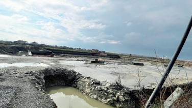 Hastaneler yetersiz, inşaatlar ilerlemiyor