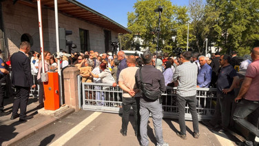 CHP Grup Toplantısı öncesi Meclis'te ziyaretçi yasağı
