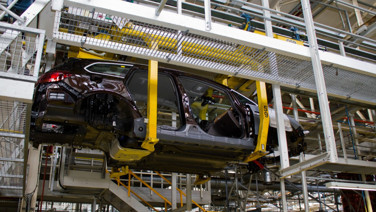Otomotiv devi 1000 kişiyi çıkardı: 50 robot çalışacak