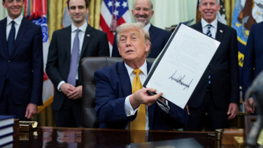 Trump’tan kuantum imzası