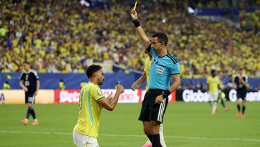 Brezilya resmen FIFA'ya şikayet etti: 'Bu hakem bir daha maç yönetmesin!'