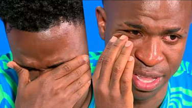 Vinicius Junior gözyaşlarına boğuldu: '16 yaşıma kadar onunla uyumak zorundaydım'