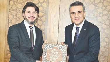 Milli Akademi’ye ‘Ensar’cı hoca