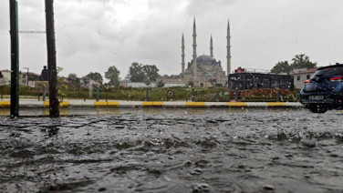 Uyarı üstüne uyarı: İstanbul'a kuvvetli yağış geliyor