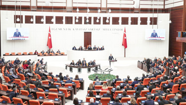 Alman milletvekilleri zammı reddetti, Türk vekiller zamma doymadı
