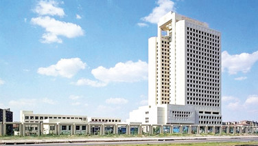 6 ayda faize 1.4 trilyon aktı