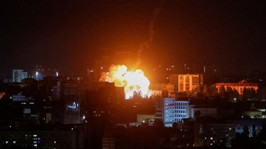 Balistik füzeyle sabaha karşı Kiev'i vurdular
