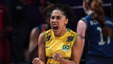 Voleybol Milletler Ligi'nde ilk finalist belli oldu: Rakip ya Türkiye ya Çin