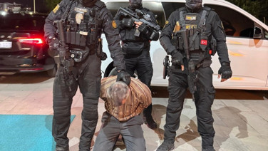 Kırmızı bültenle aranan FETÖ'cü yakalandı