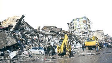 27 yıldır bitmeyen acı Marmara depremi
